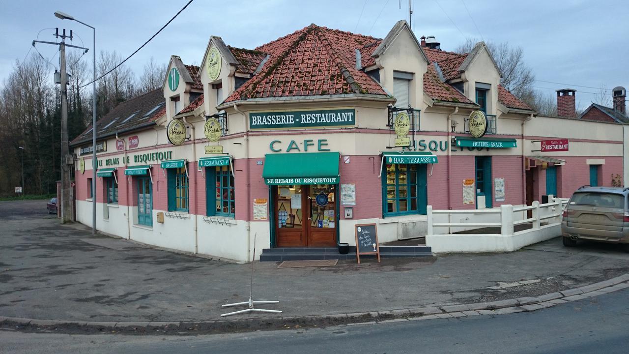 Le Relais De Risquetout Hem-Hardinval Extérieur photo