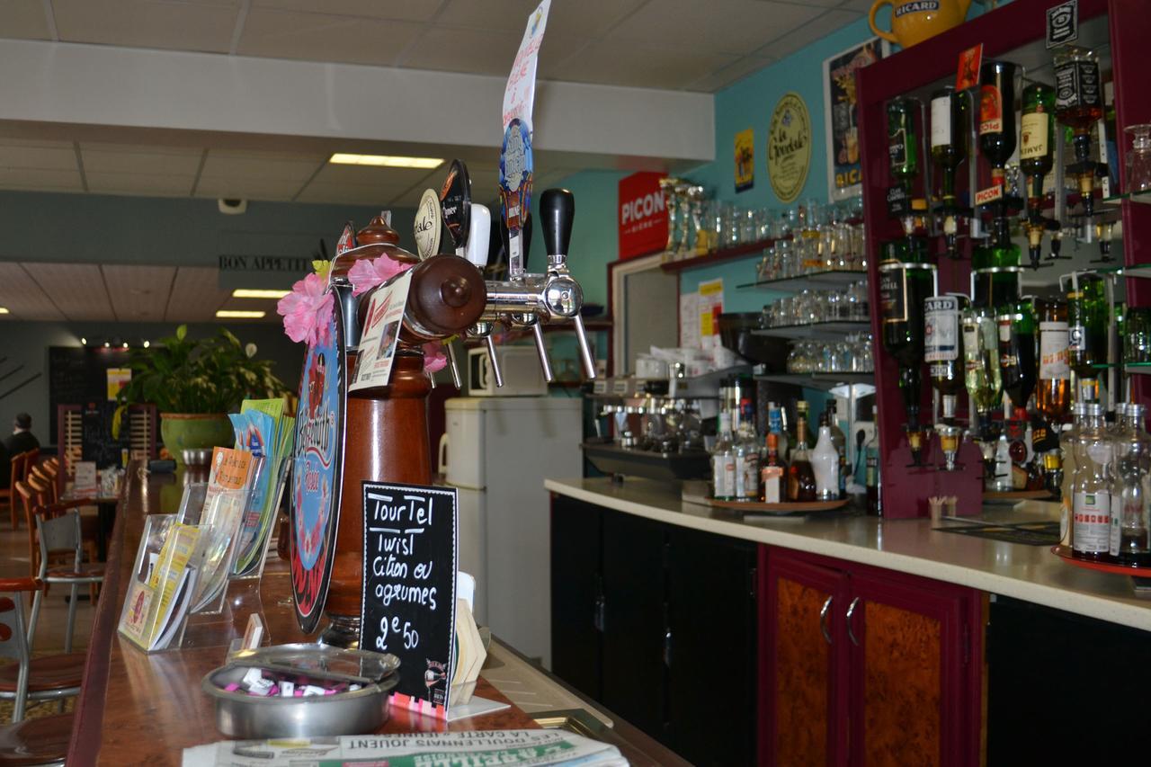 Le Relais De Risquetout Hem-Hardinval Extérieur photo