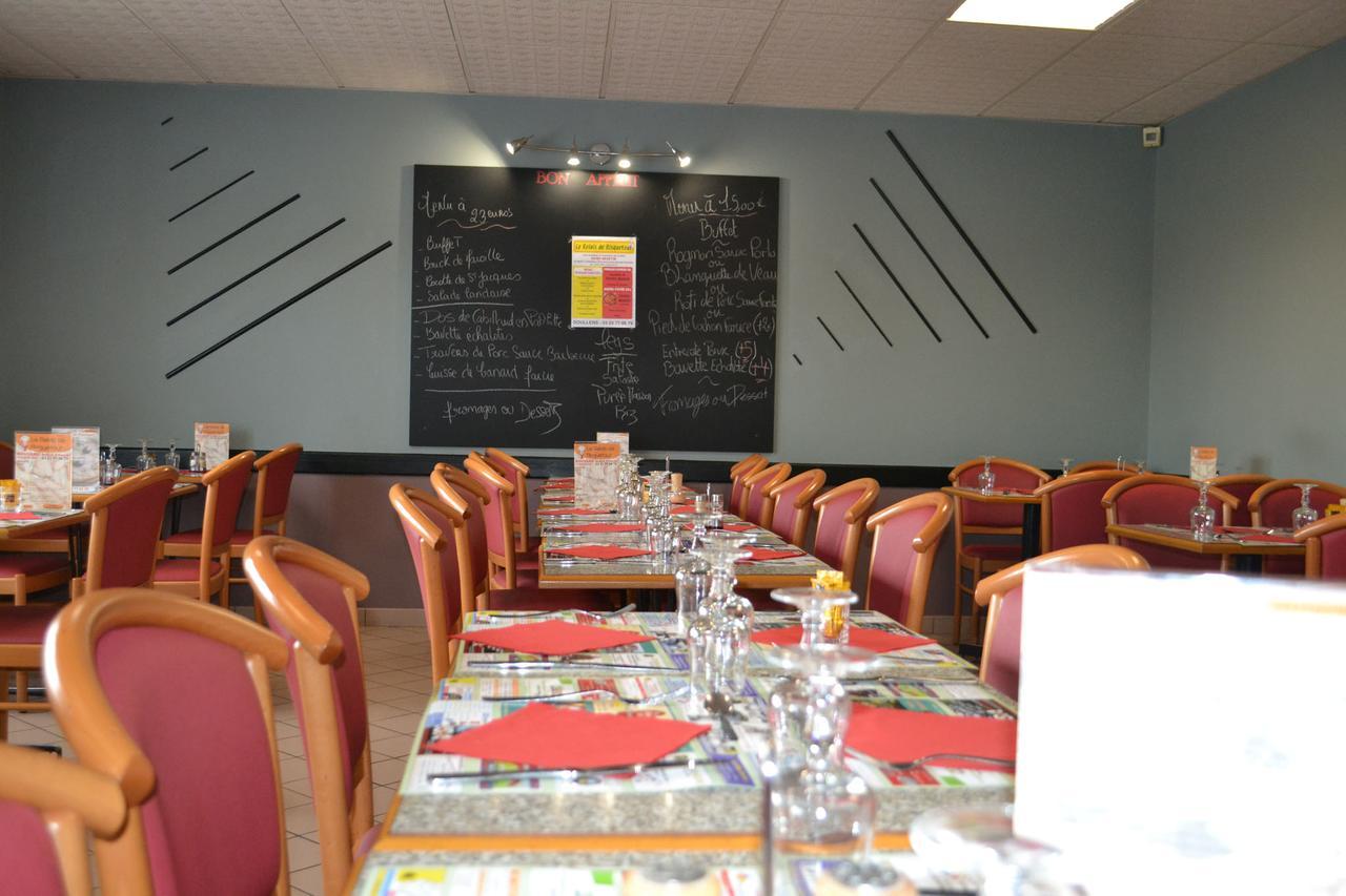 Le Relais De Risquetout Hem-Hardinval Extérieur photo