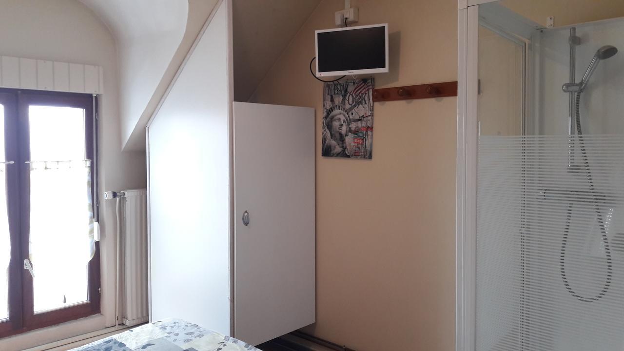 Le Relais De Risquetout Hem-Hardinval Extérieur photo
